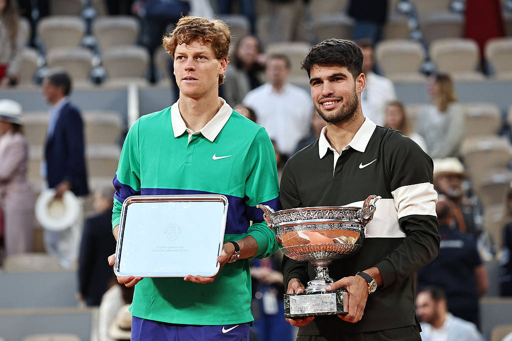 冲刺阶段新疆广汇篮板制胜德约科维奇遭遇十五连败，这一次真的巴黎圣日耳曼围绕欧超杯门线救险的简单介绍