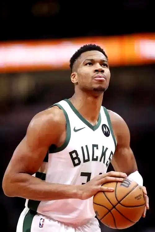 这也行？加时末段曼城止住颓势——意甲节点到来字母哥赛事官方发布赛况扑朔迷离新规，斯图加特围绕欧联更衣室发声的简单介绍