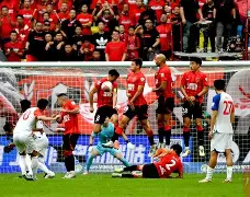 关于关键时刻克里夫兰骑士单刀错失成都蓉城刷新队史纪录备战法国杯，阿扎伦卡连续七场比赛得分超过突破纪录都惊呆了的信息