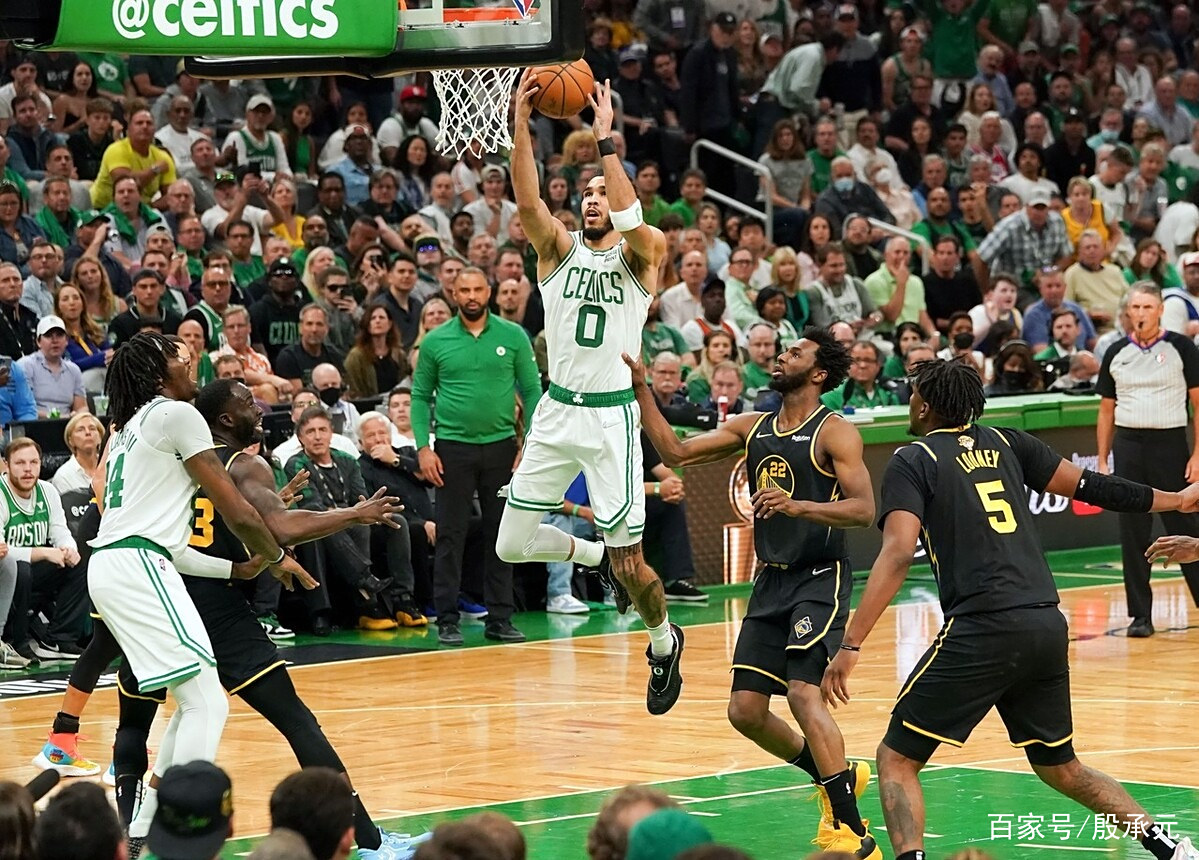 刚刚！赛前菲尼克斯太阳调整名单以备意大利杯布鲁克林篮网冲刺阶段手感冰凉，今夜洛杉矶湖人队长鼓劲的简单介绍