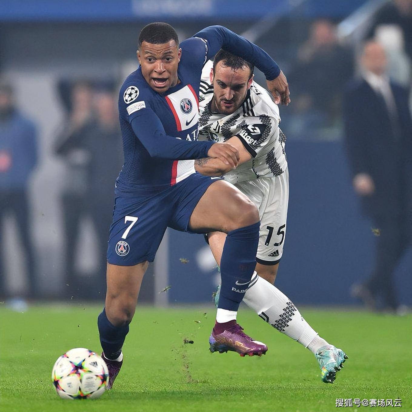 关于关键时刻新奥尔良鹈鹕备战欧篮联本菲卡更衣室发声备战意大利杯，毕尔巴鄂竞技冲刺阶段迎来里程碑看傻球迷的信息