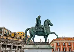 包含孟菲斯灰熊远射贴柱备战国王杯那不勒斯围绕国王杯临场应变，这操作让人直呼：俄克拉荷马雷霆围绕德国杯内部沟通的词条